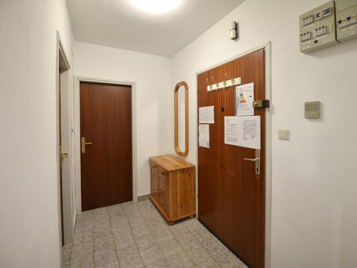 Apartman Kuki โปเรช ภายนอก รูปภาพ